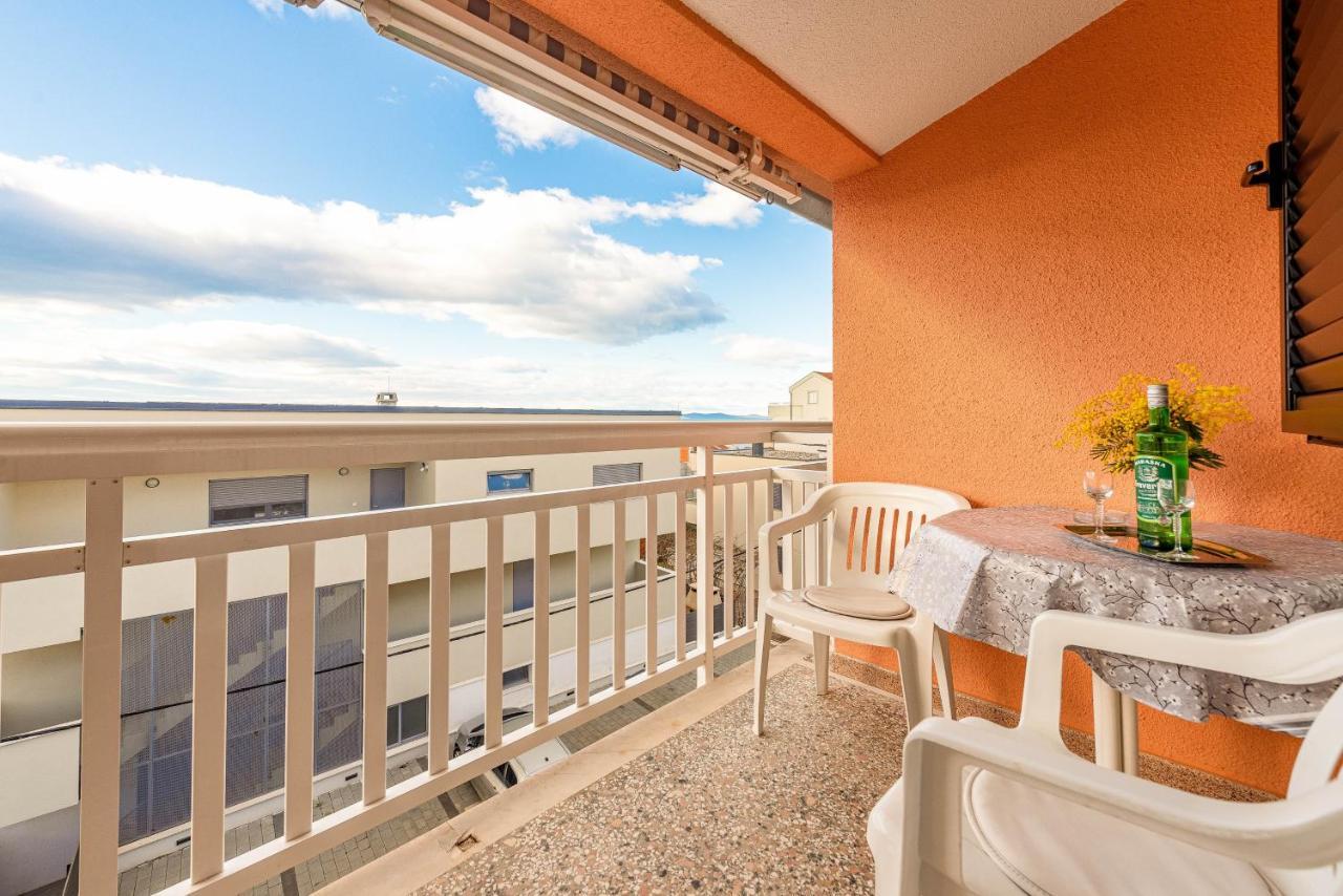 Family Friendly Seaside Apartments Kozino, Zadar - 5749 เพทรอซาเน ภายนอก รูปภาพ