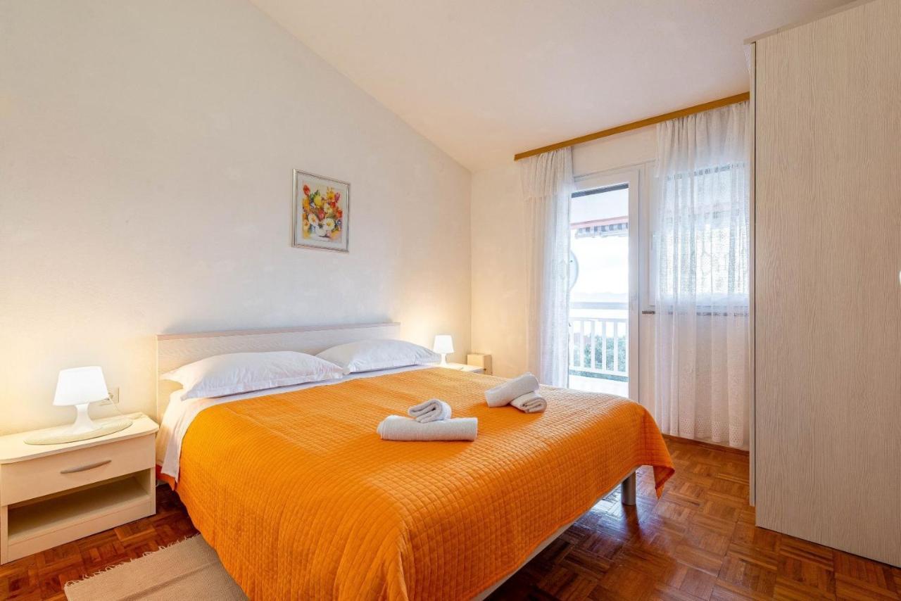 Family Friendly Seaside Apartments Kozino, Zadar - 5749 เพทรอซาเน ภายนอก รูปภาพ